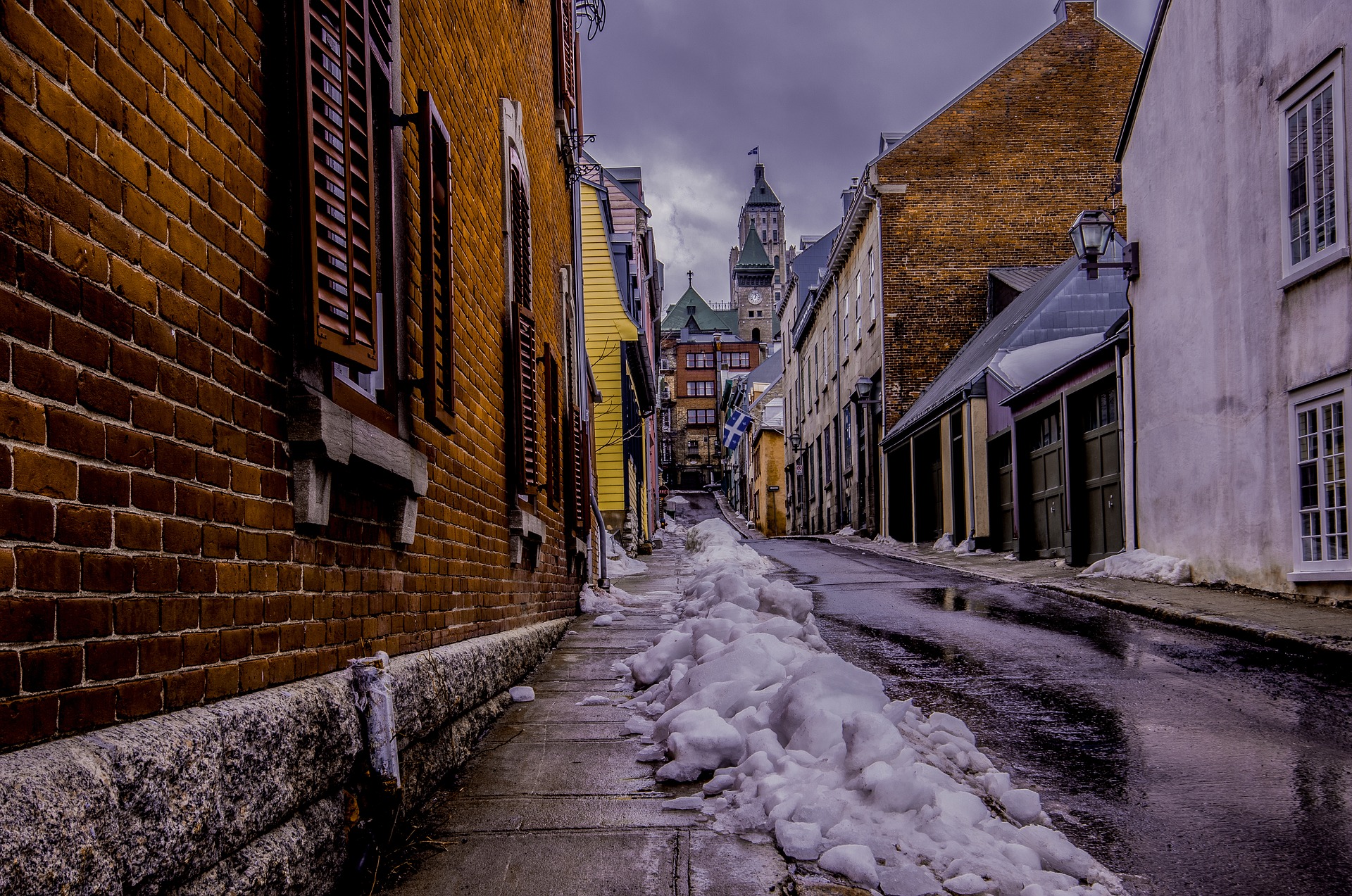 CANADIAN REAL ESTATE