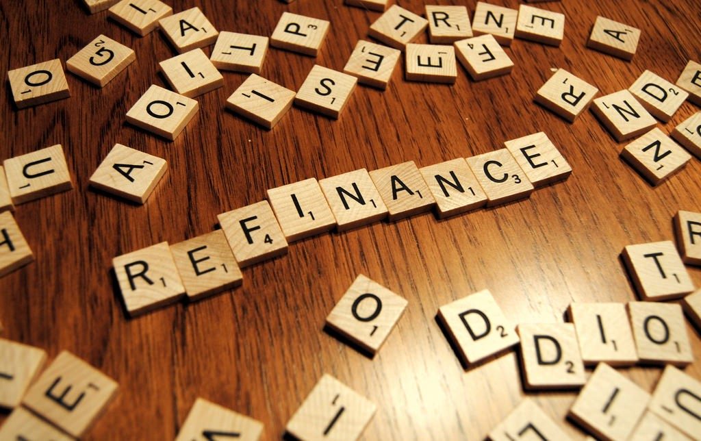 refinance-wooden-text-block